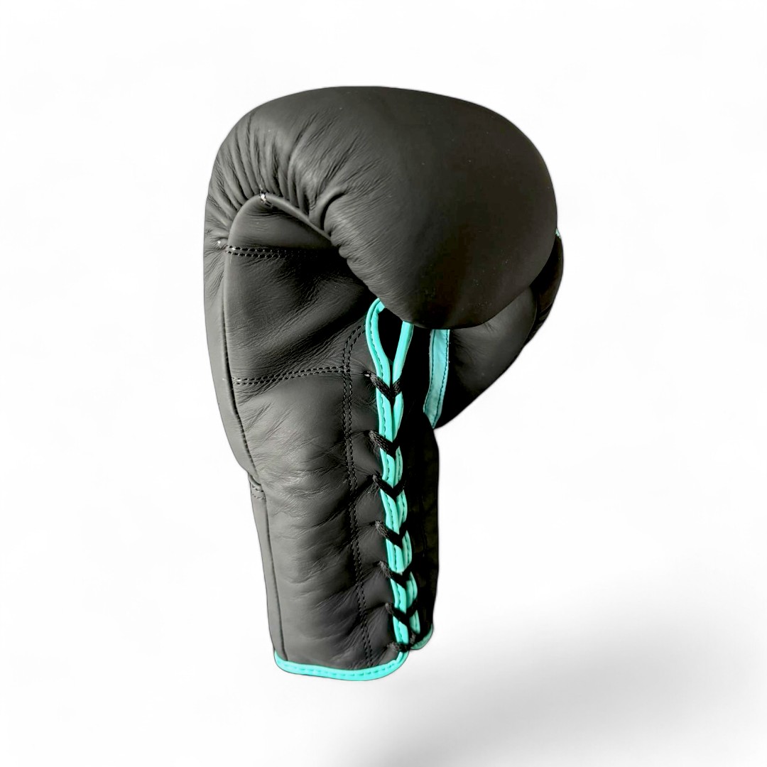 Maverick Bermuda - Laced - Image 2